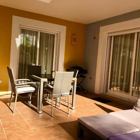 Cortijo Del Mar, Daire