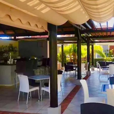 Cortijo Del Mar,